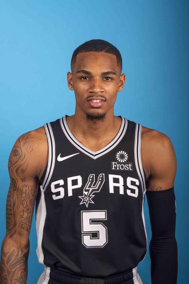 多样化角色 多样化角色